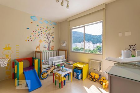 Apartamento à venda com 108m², 3 quartos e 1 vaga Apartamento à venda com 108m², 3 quartos e 1 vagaQuarto 2