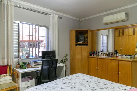 Casa à venda com 309m², 3 quartos e 6 vagasQuarto 2