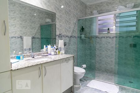 Casa à venda com 309m², 3 quartos e 6 vagasBanheiro Social