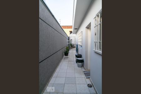 Casa à venda com 309m², 3 quartos e 6 vagasCorredor