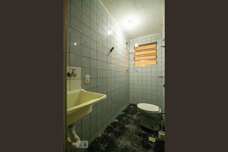 Banheiro  de kitnet/studio à venda com 1 quarto, 36m² em Liberdade, São Paulo