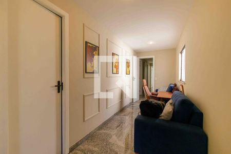Apartamento à venda com 185m², 3 quartos e 2 vagasCorredor
