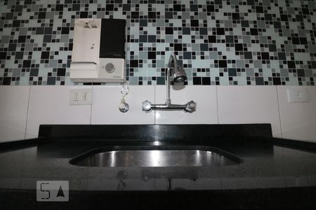 Apartamento à venda com 50m², 2 quartos e 1 vagaCozinha - pia