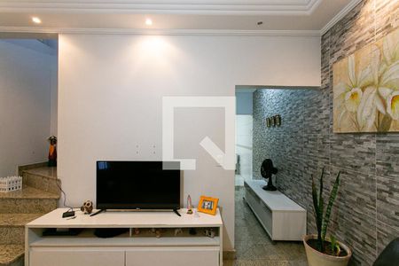 Sala de casa à venda com 3 quartos, 136m² em Vila Invernada, São Paulo