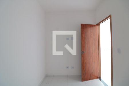 quarto 1 de apartamento para alugar com 2 quartos, 45m² em Vila Santa Isabel, São Paulo