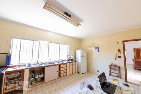 Casa à venda com 385m², 3 quartos e 6 vagasCozinha