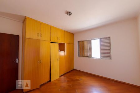 Quarto 1 de casa à venda com 3 quartos, 385m² em Jardim Almeida Prado, Guarulhos