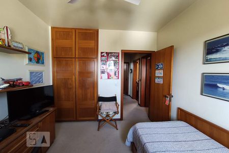 Apartamento à venda com 189m², 3 quartos e 2 vagas Apartamento à venda com 189m², 3 quartos e 2 vagasQuarto 2