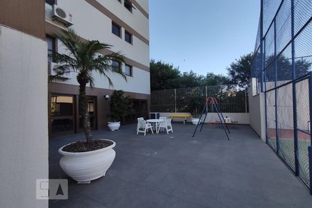 Apartamento à venda com 189m², 3 quartos e 2 vagas Apartamento à venda com 189m², 3 quartos e 2 vagasÁrea Comum