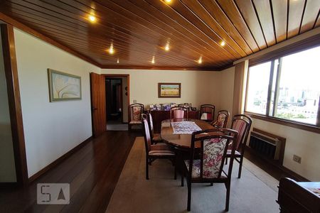 Apartamento à venda com 189m², 3 quartos e 2 vagas Apartamento à venda com 189m², 3 quartos e 2 vagasSala de Jantar