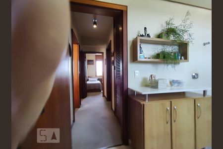 Apartamento à venda com 189m², 3 quartos e 2 vagas Apartamento à venda com 189m², 3 quartos e 2 vagasBanheiro 2