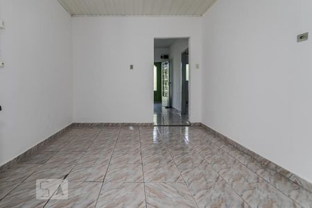 Casa para alugar com 70m², 2 quartos e 3 vagasCozinha