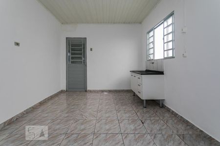 Casa para alugar com 70m², 2 quartos e 3 vagasCozinha