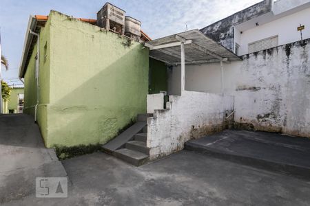 Casa para alugar com 70m², 2 quartos e 3 vagasQuintal