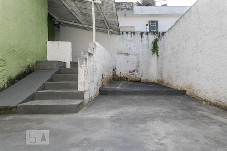 Casa para alugar com 70m², 2 quartos e 3 vagasQuintal