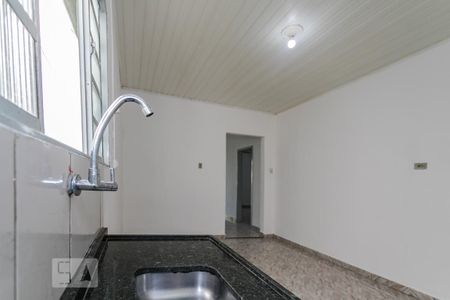 Casa para alugar com 70m², 2 quartos e 3 vagasCozinha