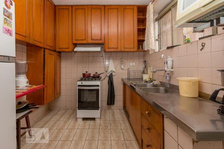 Casa à venda com 150m², 3 quartos e 2 vagasCozinha