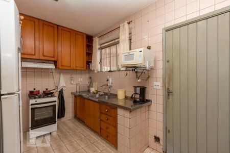 Casa à venda com 150m², 3 quartos e 2 vagasCozinha