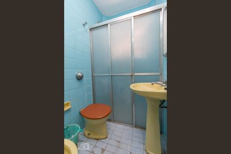 Casa à venda com 150m², 3 quartos e 2 vagasBanheiro