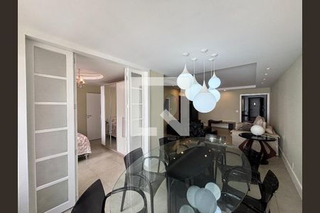 Sala de apartamento para alugar com 3 quartos, 122m² em Copacabana, Rio de Janeiro