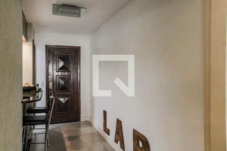 Sala  de apartamento para alugar com 3 quartos, 122m² em Copacabana, Rio de Janeiro