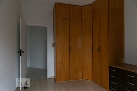 Quarto de apartamento para alugar com 2 quartos, 127m² em Aparecida, Santos