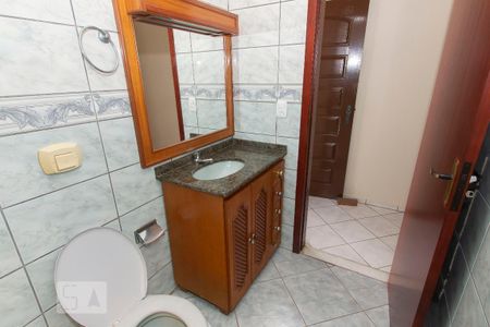 Casa para alugar com 150m², 3 quartos e 2 vagas Casa para alugar com 150m², 3 quartos e 2 vagasBanheiro