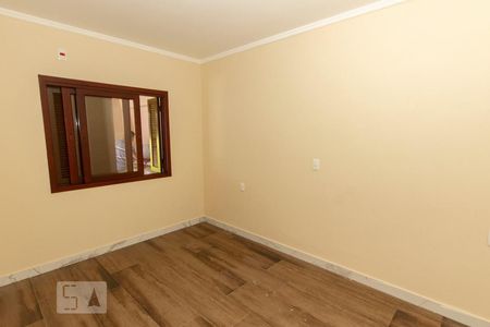 Quarto 2 de casa para alugar com 3 quartos, 150m² em Vila Ipiranga, Porto Alegre