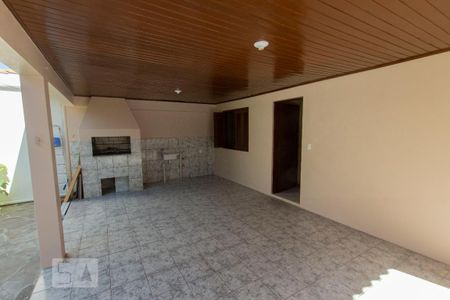Casa para alugar com 150m², 3 quartos e 2 vagas Casa para alugar com 150m², 3 quartos e 2 vagasChurrasqueira/Lavanderia