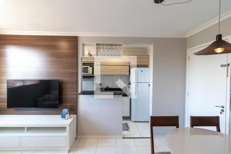 Sala de apartamento para alugar com 2 quartos, 54m² em Jardim Nova Europa, Campinas