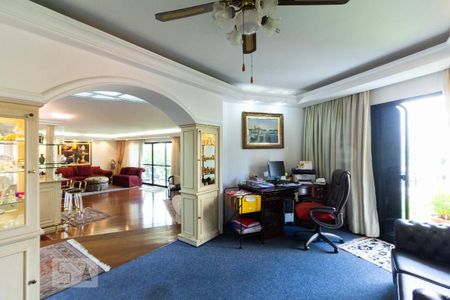 Apartamento à venda com 294m², 3 quartos e 3 vagasEscritório