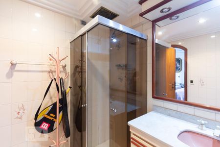 Apartamento à venda com 294m², 3 quartos e 3 vagasBanheiro da Suíte 1