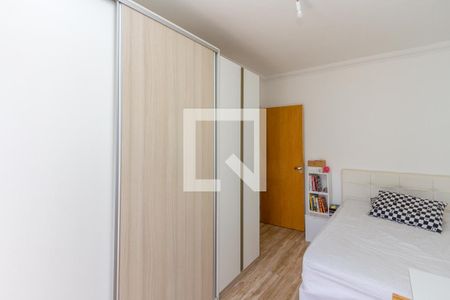 Casa à venda com 150m², 3 quartos e 2 vagasQuarto 2