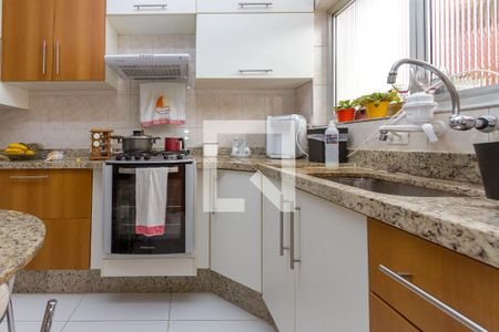 Casa à venda com 150m², 3 quartos e 2 vagasCozinha