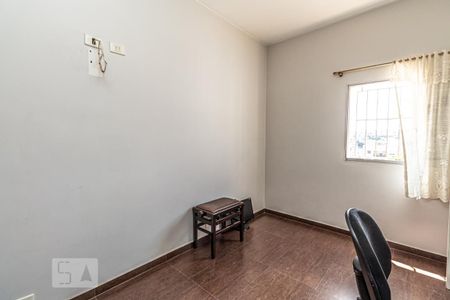 Casa à venda com 340m², 3 quartos e 2 vagasquarto 2