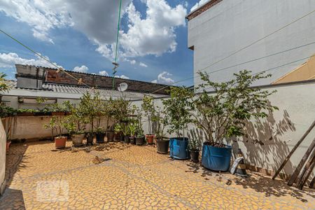 Casa à venda com 340m², 3 quartos e 2 vagasTerraço