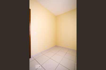 Casa para alugar com 84m², 2 quartos e sem vagaQuarto 2