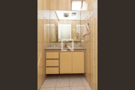Apartamento para alugar com 140m², 3 quartos e 2 vagasBanheiro Corredor