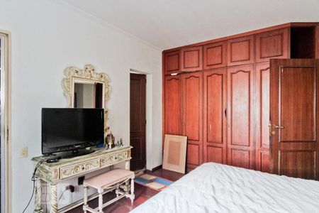 Apartamento à venda com 260m², 5 quartos e 3 vagasSuíte 3