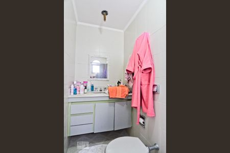 Apartamento à venda com 260m², 5 quartos e 3 vagasBanheiro da Suíte 2