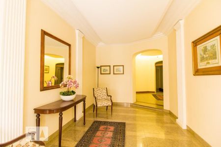 Apartamento à venda com 260m², 5 quartos e 3 vagasHall