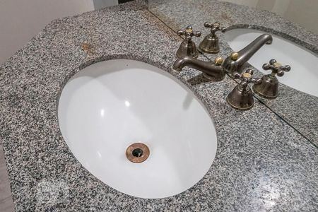 Apartamento à venda com 170m², 3 quartos e 1 vagaBanheiro Social