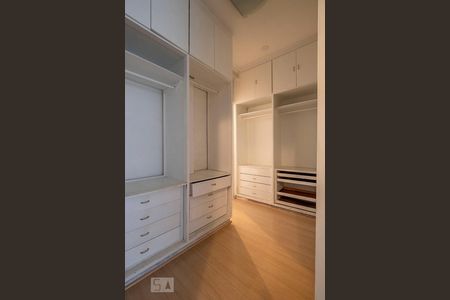 Suíte de apartamento à venda com 3 quartos, 170m² em Jardim Paulista, São Paulo