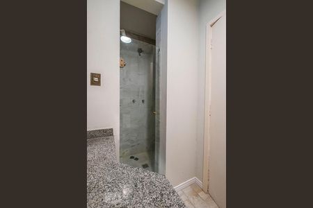 Apartamento à venda com 170m², 3 quartos e 1 vagaBanheiro Social