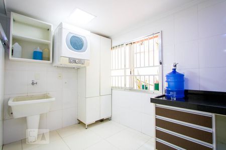 Apartamento para alugar com 112m², 3 quartos e 1 vagaÁrea de serviço