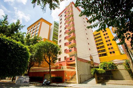 Apartamento para alugar com 112m², 3 quartos e 1 vagaFachada 