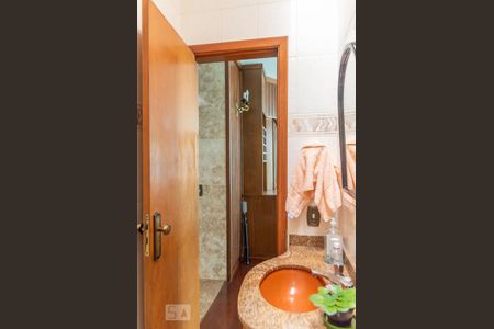 Casa à venda com 344m², 3 quartos e 7 vagasLavabo