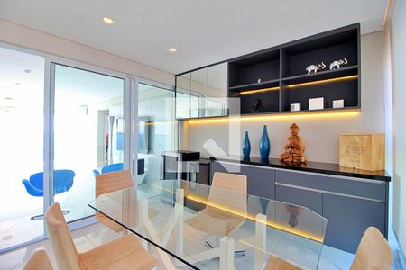 Apartamento para alugar com 180m², 3 quartos e 4 vagasCopa