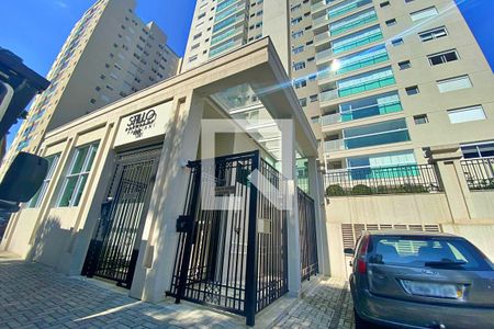 Apartamento para alugar com 180m², 3 quartos e 4 vagasFachada