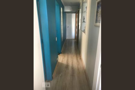 Corredor de apartamento à venda com 3 quartos, 107m² em Perdizes, São Paulo